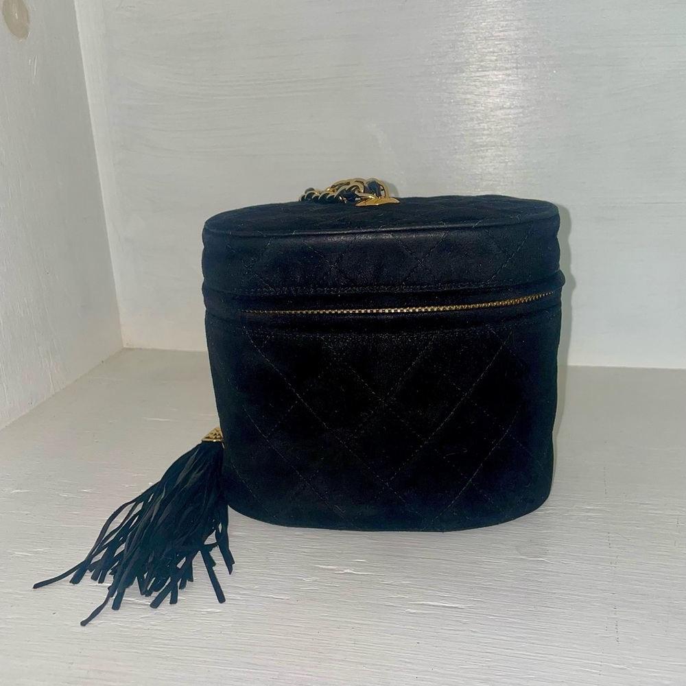 Authentic vintage Chanel black suede vanity shoulder bag!